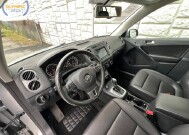 2017 Volkswagen Tiguan in Decatur, GA 30032 - 18135430 20
