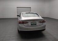 2021 Chevrolet Malibu in Arlington, TX 76011 - 18135544 6