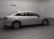 2021 Chevrolet Malibu in Arlington, TX 76011 - 18135544 10