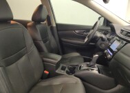 2017 Nissan Rogue in Tucson, AZ 85705 - 18135592 21