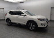 2017 Nissan Rogue in Tucson, AZ 85705 - 18135592 11