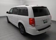 2017 Dodge Grand Caravan in Gladstone, MO 64118 - 18135914 5