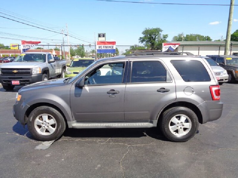2011 Ford Escape in Lebanon, TN 37087-3302 - 18136011
