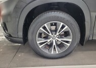2016 Toyota Highlander in St. Louis, MO 63136 - 18136278 31