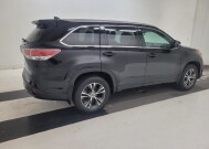 2016 Toyota Highlander in St. Louis, MO 63136 - 18136278 10