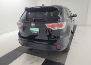 2016 Toyota Highlander in St. Louis, MO 63136 - 18136278 7