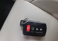 2016 Toyota Highlander in St. Louis, MO 63136 - 18136278 32