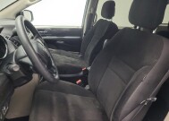 2018 Dodge Grand Caravan in Indianapolis, IN 46219 - 18136316 17