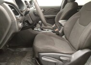 2019 Jeep Cherokee in Topeka, KS 66611 - 18136634 17