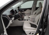 2020 Jeep Cherokee in Gladstone, MO 64118 - 18136637 17