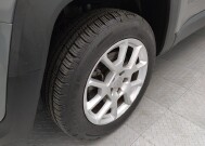 2021 Jeep Renegade in Topeka, KS 66611 - 18136643 31