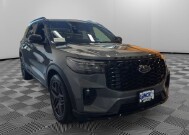 2026 Ford Explorer in Burlington, WI 53105 - 18136696 7