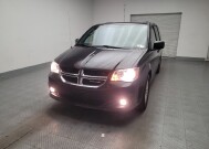 2018 Dodge Grand Caravan in Bakersfield, CA 93309 - 18136726 15