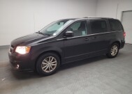 2018 Dodge Grand Caravan in Bakersfield, CA 93309 - 18136726 2