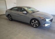 2022 Hyundai Elantra in Montclair, CA 91763 - 18136736 11