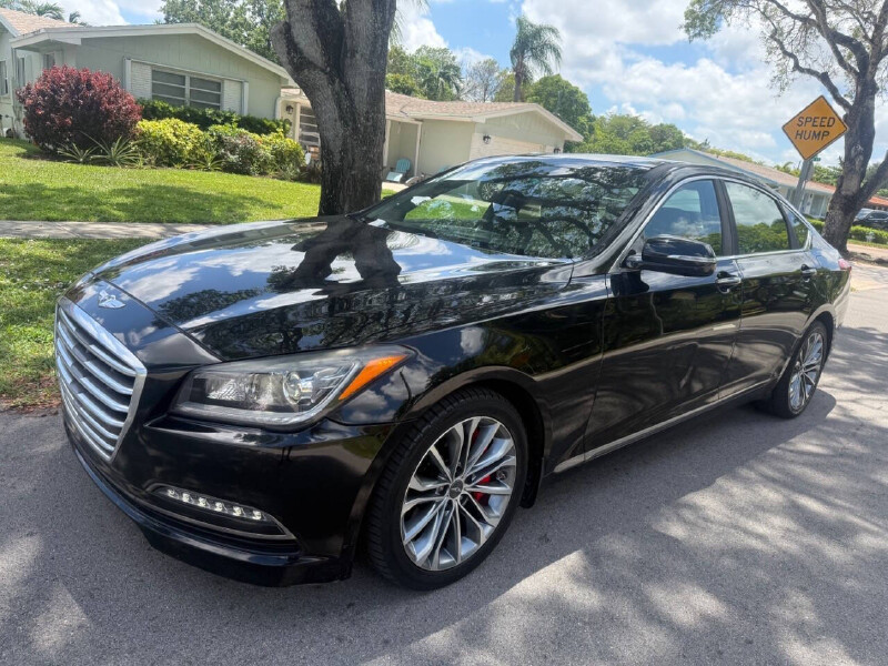 2016 Hyundai Genesis in Hollywood, FL 33023-1906 - 18136836
