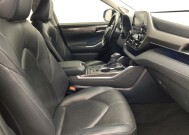2020 Toyota Highlander in Pensacola, FL 32505 - 18136839 21