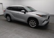 2020 Toyota Highlander in Pensacola, FL 32505 - 18136839 11