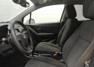 2022 Chevrolet Trax in Cincinnati, OH 45255 - 18136932 17