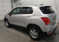 2022 Chevrolet Trax in Cincinnati, OH 45255 - 18136932 3