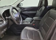 2018 Chevrolet Equinox in Taylor, MI 48180 - 18137002 17