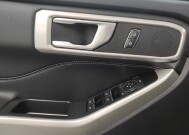 2022 Ford Explorer in St. Louis, MO 63136 - 18137128 27