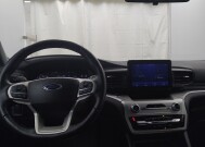 2022 Ford Explorer in St. Louis, MO 63136 - 18137128 22