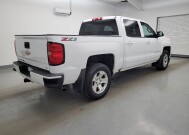 2018 Chevrolet Silverado 1500 in Miamisburg, OH 45342 - 18137209 10