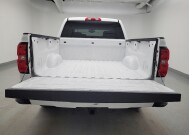 2018 Chevrolet Silverado 1500 in Miamisburg, OH 45342 - 18137209 29