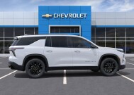 2026 Chevrolet Traverse in Burlington, WI 53105 - 18137230 5