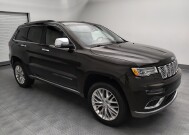 2017 Jeep Grand Cherokee in Springfield, MO 65807 - 18137481 11