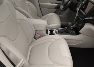 2021 Jeep Cherokee in Fort Myers, FL 33907 - 18137534 21