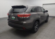 2019 Toyota Highlander in Lauderdale Lakes, FL 33313 - 18137613 9