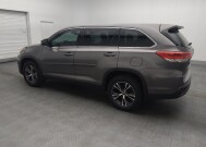 2019 Toyota Highlander in Lauderdale Lakes, FL 33313 - 18137613 3