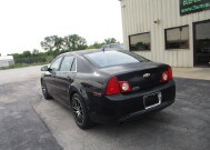 2008 Chevrolet Malibu in Oak Grove, MO 64075 - 18137721 7