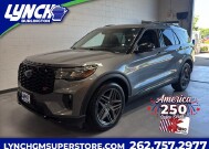 2025 Ford Explorer in Burlington, WI 53105 - 18137749 1