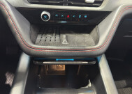 2025 Ford Explorer in Burlington, WI 53105 - 18137749 32