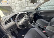 2018 Volkswagen Tiguan in Decatur, GA 30032 - 18137760 20