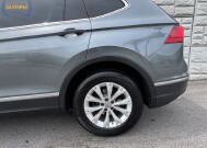 2018 Volkswagen Tiguan in Decatur, GA 30032 - 18137760 10