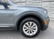 2018 Volkswagen Tiguan in Decatur, GA 30032 - 18137760 11