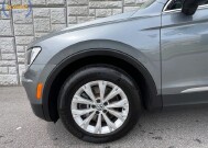 2018 Volkswagen Tiguan in Decatur, GA 30032 - 18137760 9