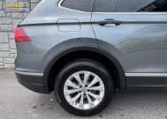 2018 Volkswagen Tiguan in Decatur, GA 30032 - 18137760 12