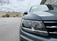 2018 Volkswagen Tiguan in Decatur, GA 30032 - 18137760 15