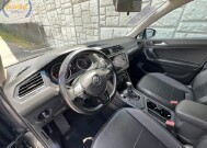 2018 Volkswagen Tiguan in Decatur, GA 30032 - 18137760 20