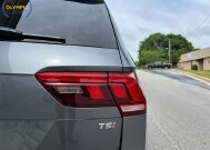 2018 Volkswagen Tiguan in Decatur, GA 30032 - 18137760 17