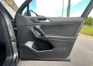 2018 Volkswagen Tiguan in Decatur, GA 30032 - 18137760 47