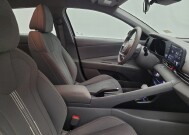 2023 Hyundai Elantra in Miamisburg, OH 45342 - 18138101 21