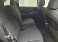 2019 Kia Sorento in Eastpointe, MI 48021 - 18138176 19