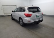 2017 Nissan Pathfinder in Woodbridge, VA 22191 - 18138256 5