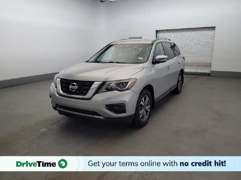 2017 Nissan Pathfinder in Woodbridge, VA 22191 - 18138256